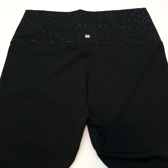 Z by Zobha High-Waist Shine Leggings - Picture 3 of 6
